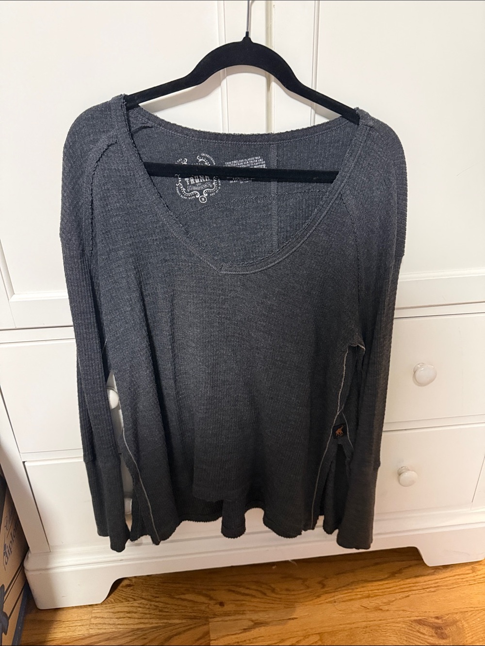 Waffle Knit Long Sleeve V-Neck Top - Charcoal
